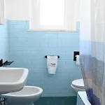 F010 - Torrette Di Fano, Nuovo Trilocale Con Wi-fi, Aria Condizionata E Terrazzo Lägenhet